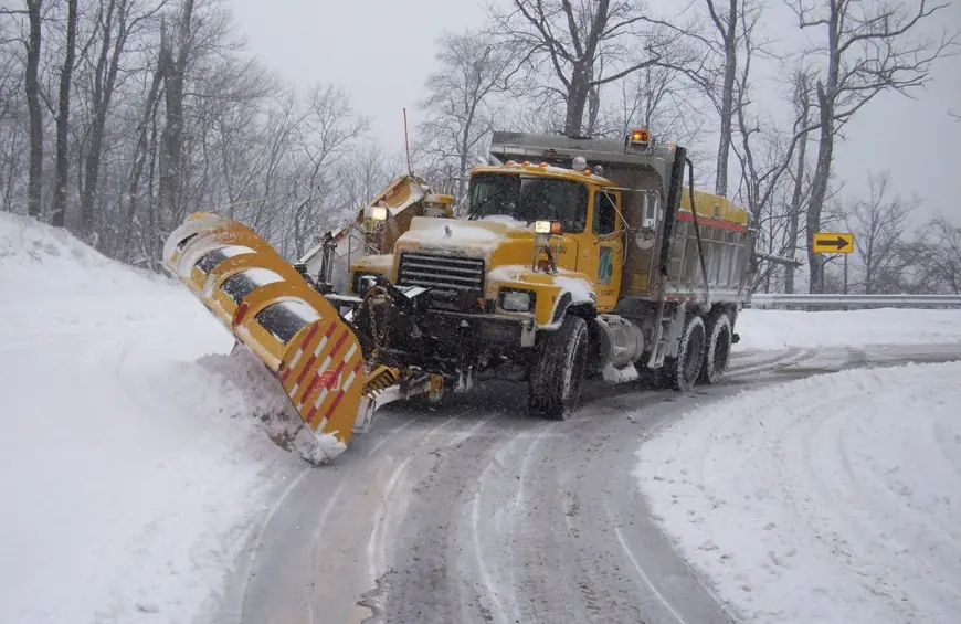 PennDOT Vehicle Restrictions Issued as Winter Storm Triggers Travel Limits Across Pennsylvania
