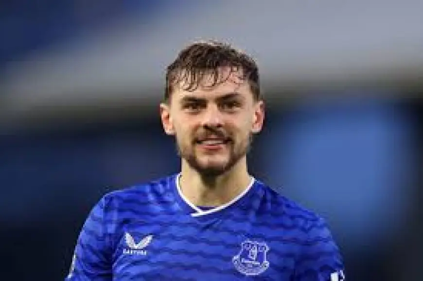 Dewsbury Hall can match 1978/79 Andy King feat as Everton host Man United