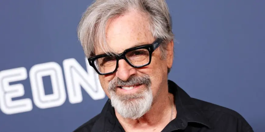 Robert Carradine Cause of Death: Revenge of the Nerds and Lizzie McGuire Star Dies at 71