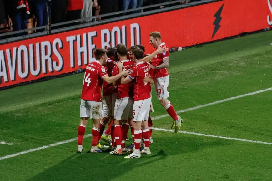 Wrexham vs Portsmouth: Wrexham Wins 2-1 to Strengthen Playoff Push