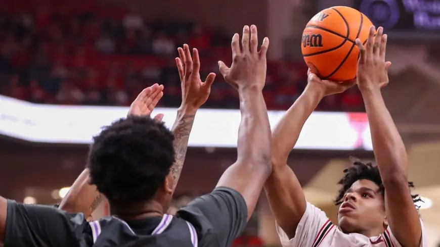 Cincinnati Basketball: Keys to Victory as Texas Tech Hosts cincinnati basketball