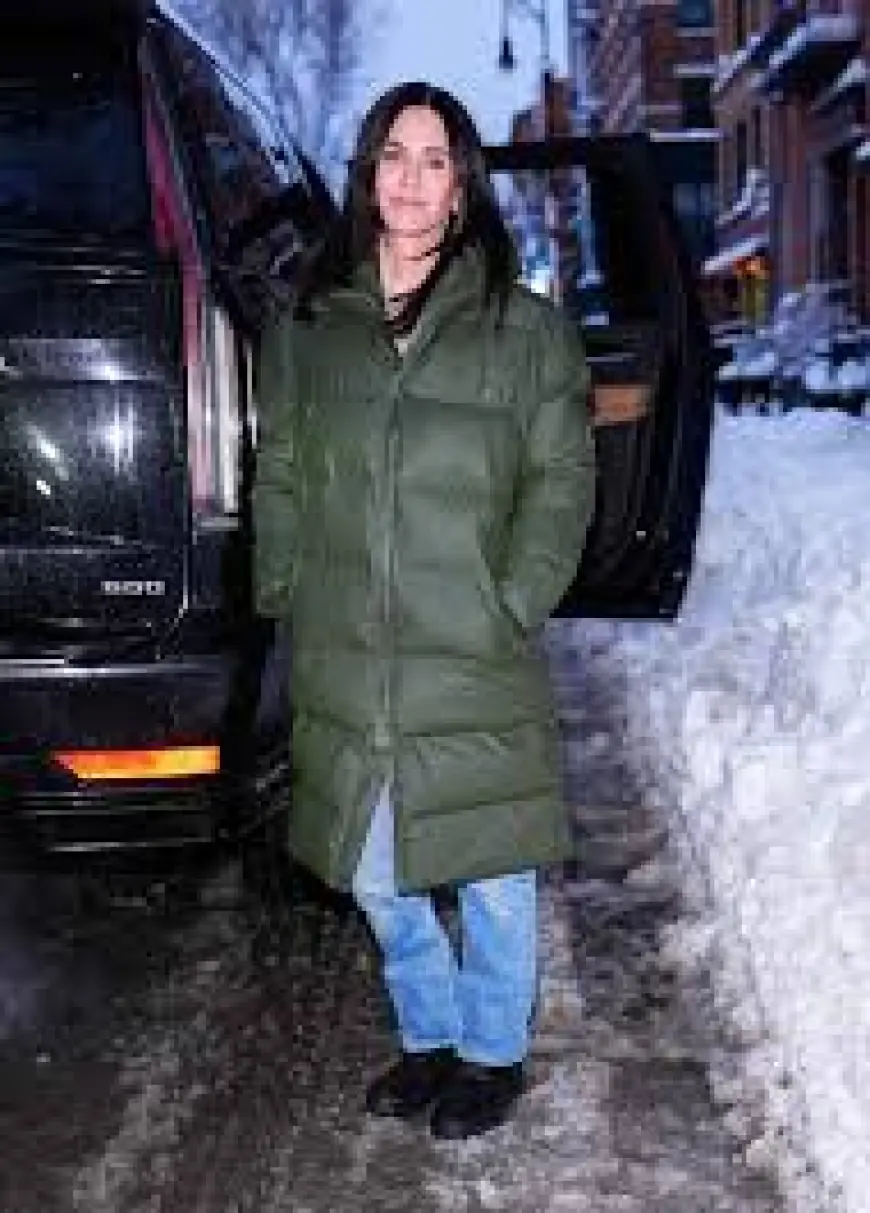 Courteney Cox Spotted Staying Overnight With On-Screen Husband