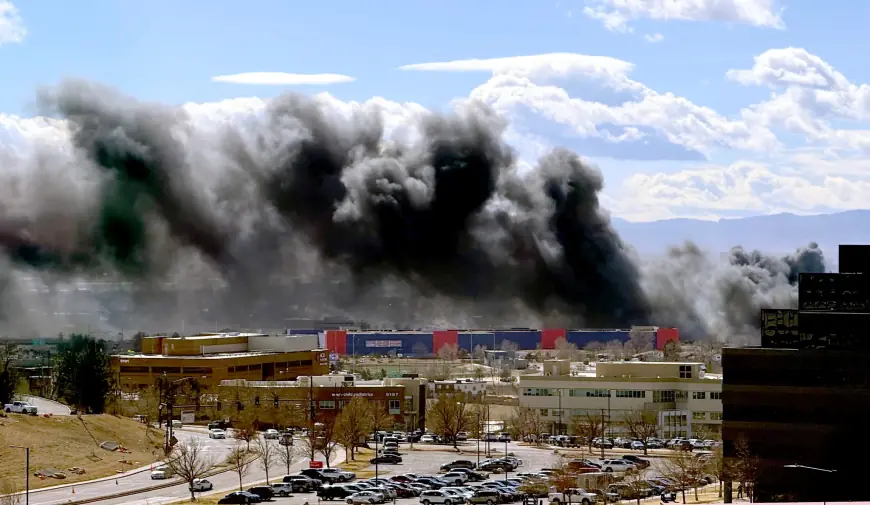 Thornton Fire forces evacuations near 84th Avenue and Huron as I-25 shuts down under thick black smoke