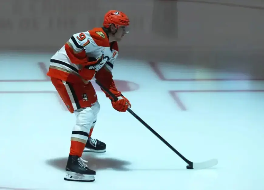 Mikael Granlund Sidelined vs. Oilers; Leo Carlsson Set for Return