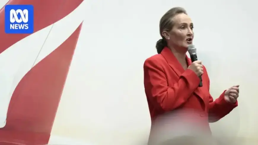 Qantas Shares Plunge Over 6% Following First-Half Profit Report