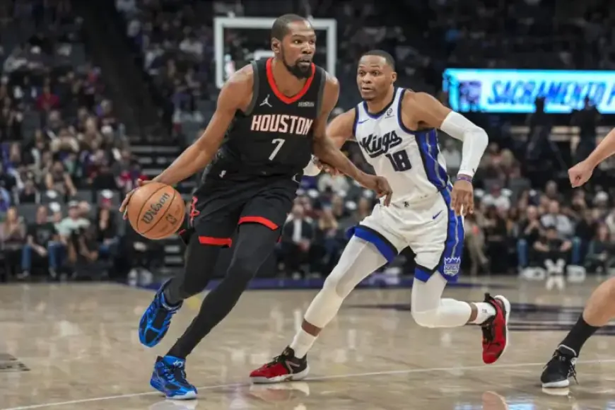 Kings Face Rockets in Thrilling Basketball Showdown