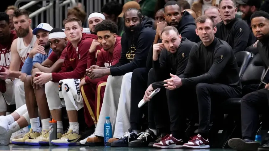 Harden Suffers Nondisplaced Fracture of Right Thumb, Ruled Out for Loss at Milwaukee