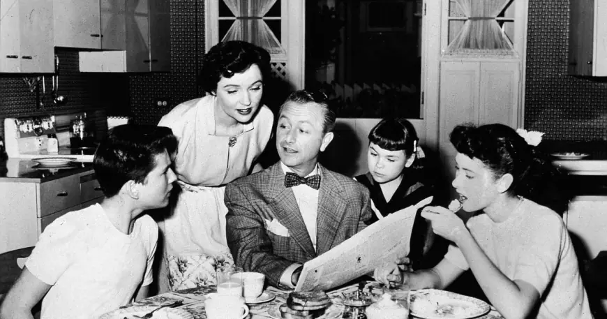 Lauren Chapin, Youngest Child on ‘Father Knows Best,’ Dies at 80 — Family Says She Lost a Five-Year Cancer Battle