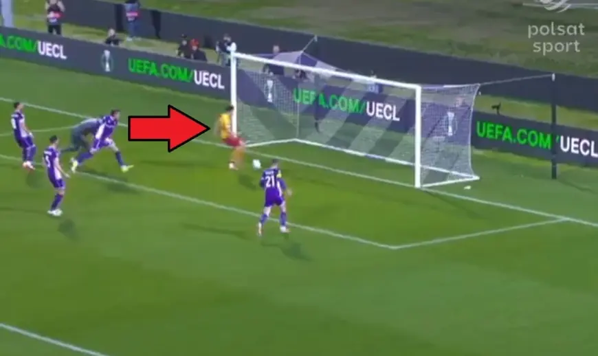 Fiorentina - Jagiellonia Białystok: Mazurek brace puts visitors back in contention