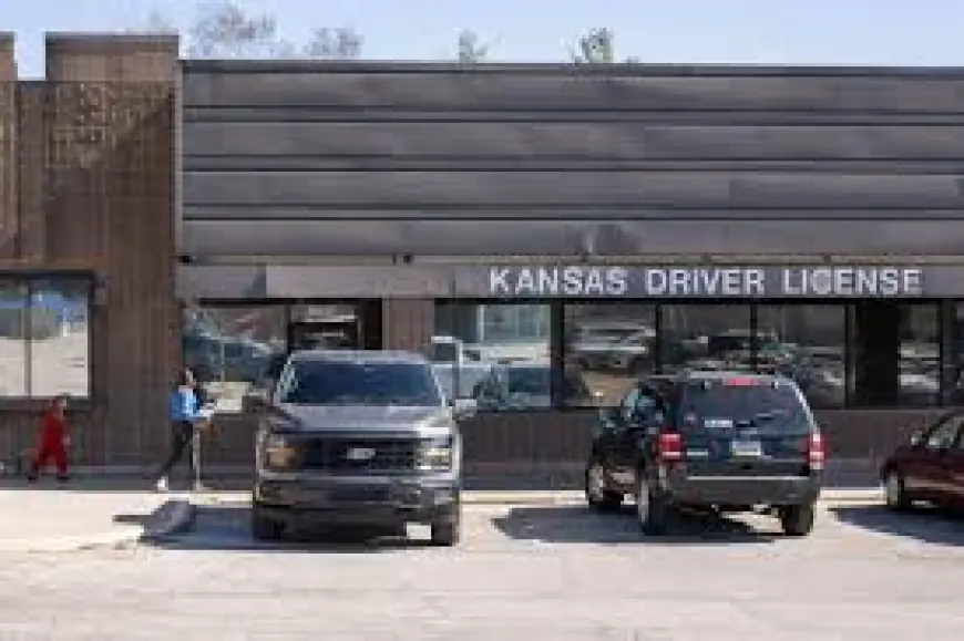 Kansas Trans Driver's License Invalidated as New Law Voids IDs and Institutes Bathroom Rules