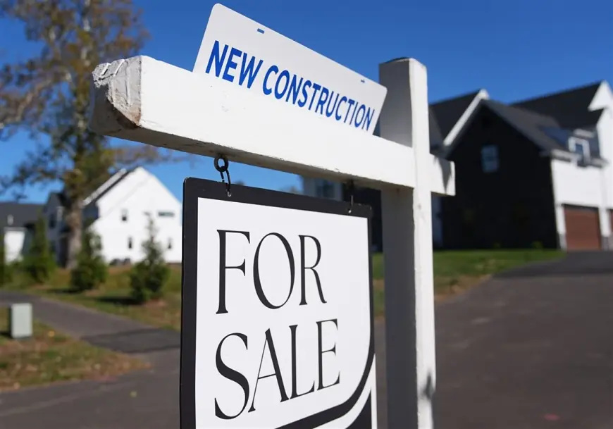 Mortgage Rates Fall Below 6% as Buyers and Refinancers Hold Fast