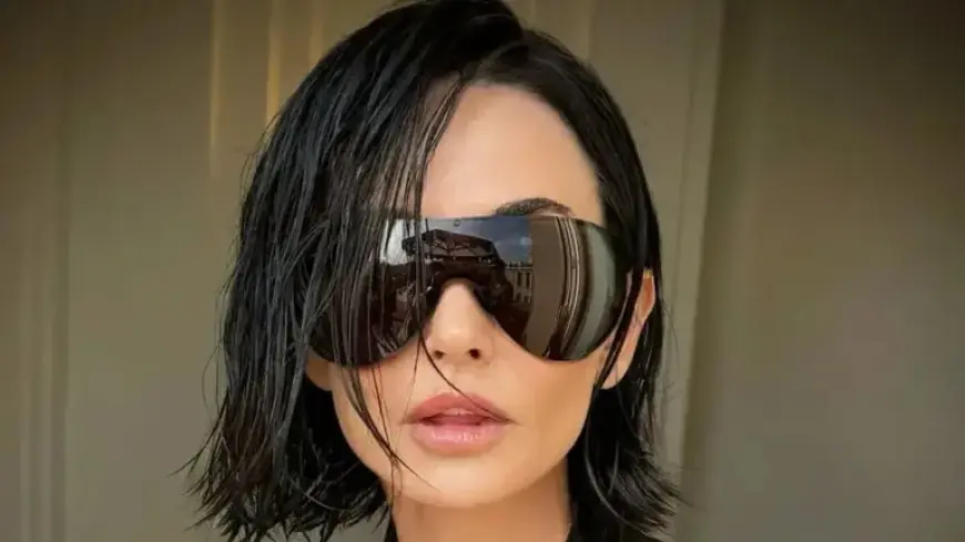 Did Demi Moore Transform Her Iconic Hairstyle?