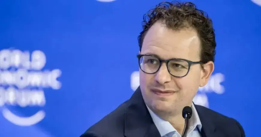 Trump Directs Government to Cease Using Anthropic AI Systems