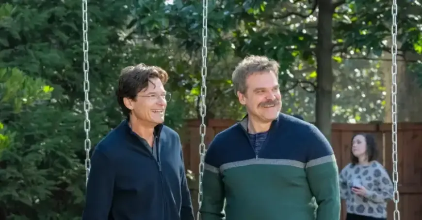 Review: ‘DTF St. Louis’ Explores Sex, Death, and Jamba Juice