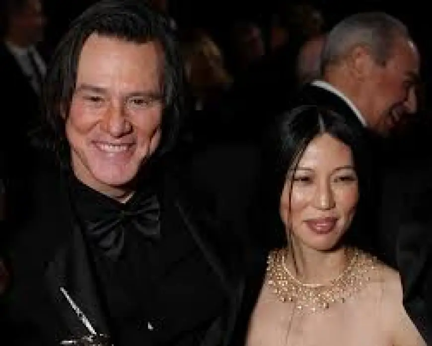 Jim Carrey Thanks 'Sublime' Min Ah During Emotional César Awards Acceptance