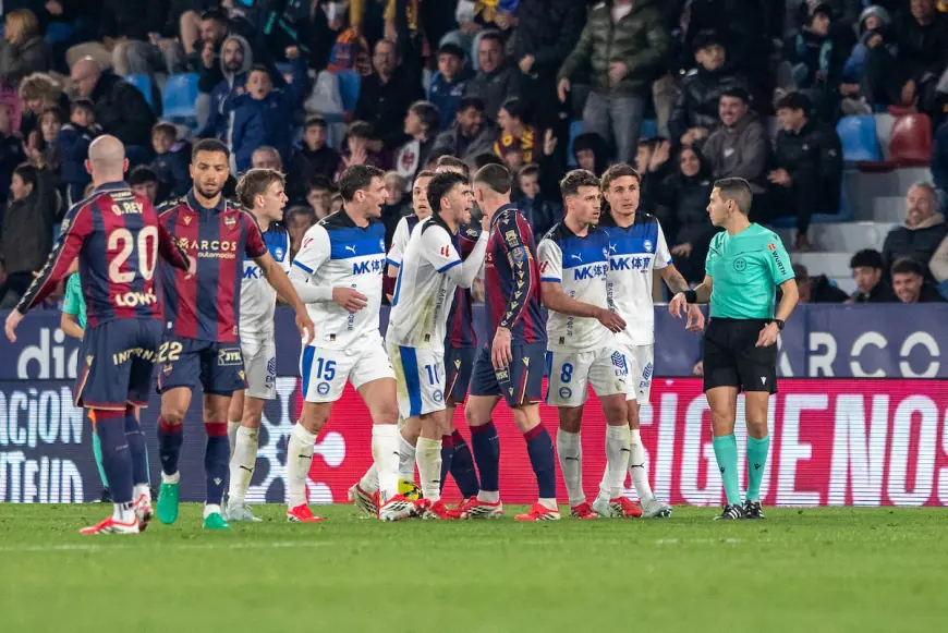 Levante Vs Alavés: levante vs alavés — Carlos Espí no deja de creer