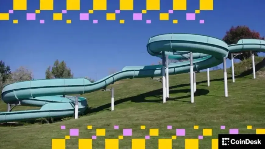 Bitcoin Drops to $65,000 as Solana, XRP, Dogecoin Decline 6%