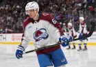 Lehkonen Injured: Avalanche Star Exits Kings Game with Upper-Body Issue