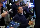 Wall Street Fears Prolonged Iran Conflict, Stocks Plummet