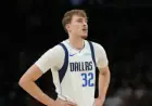 Mavericks’ Flagg Returns After Eight-Game Break Due to Foot Sprain