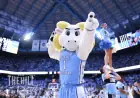 Kenny Smith’s son Malloy Smith commits to UNC, shaping Tar Heels’ 2026 class