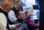Wall Street Declines on Rising Oil Prices; Tech Stocks Surge