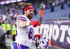 Bills Secure Three-Year Contract with TE Dawson Knox