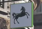 Lloyds Bank Probes ‘Technical Glitch’ After Users Report Unauthorized Transactions