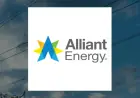 Alliant Energy: Analyst Cuts vs. Target Hikes reveal a split outlook