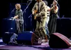 Jeff Tweedy Shines at LA’s United Theater on Broadway’s Twilight Override