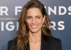 Amanda Peet Shares Breast Cancer Diagnosis While Parents Were in Hospice Care