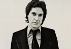 Ray Davies Praises America for Having “A Beautiful Guy”