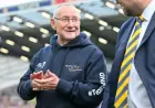 Leeds Rhinos Honor Geoff Burrow After His Passing from Short Illness
