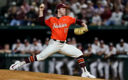Texas A&m Baseball blows open game with eight-run sixth, beats Virginia Tech 10-0