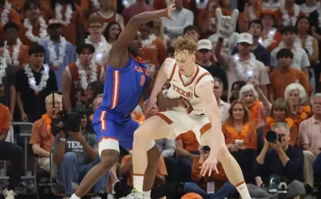 Rueben Chinyelu Named to Naismith Defensive Player of the Year Late-Season Team