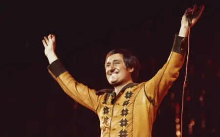 Neil Sedaka Songs Remembered as Micky Dolenz Leads Tributes to Singer-Songwriter at 86