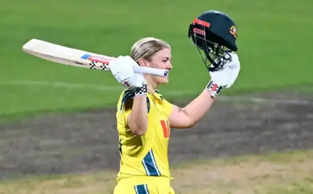 Mitchell Johnson: Australian Women’s Cricket Team Builds an Unstoppable Legacy