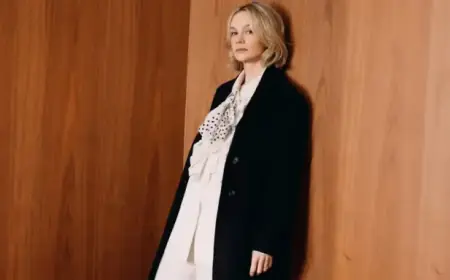 Carey Mulligan Talks New Narnia Role and Long-Lasting Love for Prada