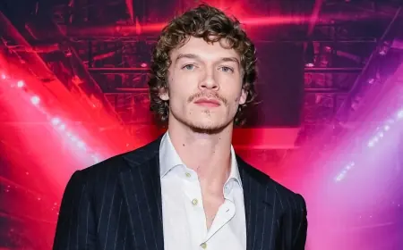 What Time Does Snl Start — A Cord-Cutter's Guide to Connor Storrie's Hosting Debut (Feb. 28, 11:30 pm ET)