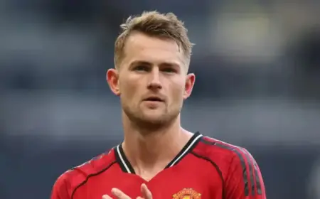 Michael Carrick Updates on Matthijs de Ligt’s Absence, Hints at Return