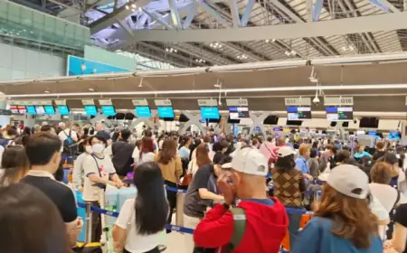 Photos Reveal Poles’ Struggle to Return Home