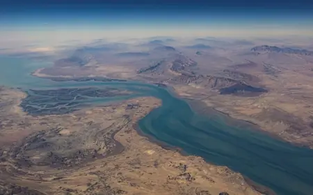 US‑Israeli Strikes Put Strait Of Hormuz and Global Oil Flows at Risk