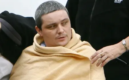 Ian Huntley Condition Unchanged as Soham Murderer Remains on Ventilator With Broken Jaw and Brain Injuries