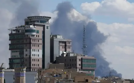 Centcom Responds as U.S.-Israeli Strikes Continue After Khamenei Killing; Trump Says US Forces Sank Nine Iranian Ships