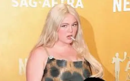 Meg Stalter Debuts Dramatic Platinum Blonde Hair at the Actor Awards 2026