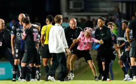Fan’s Bizarre Jersey Standoff Sends Messi Tumbling in Chaotic Encounter