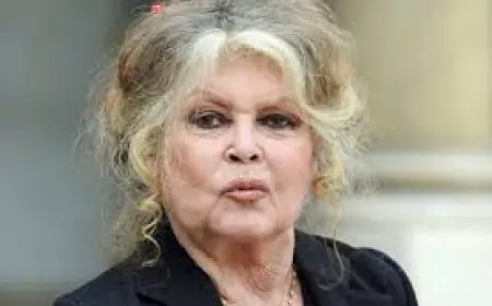 Brigitte Bardot Tribute Booed at the Césars as Attendees Shout ‘Racist!’