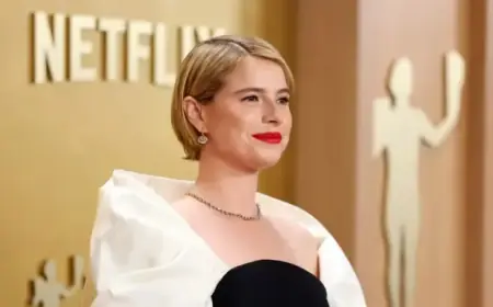 Jessie Buckley Shines in Striking Black and White Gown at Actor Awards