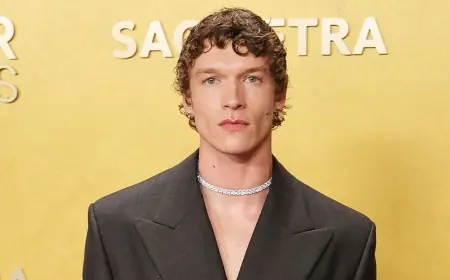 Connor Storrie Accessorizes His Plunging Suit With a Diamond Choker at the 2026 Actor Awards