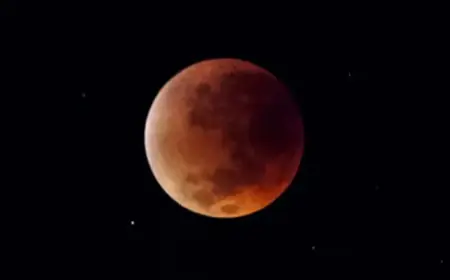 Australians: Discover the Best Time to View the ‘Eerie’ Blood Moon